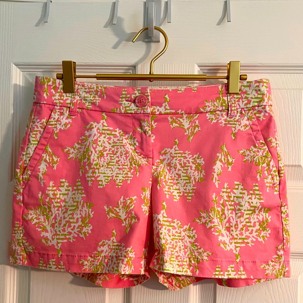 Crown & Ivy Pink Printed Shorts - Size 2P